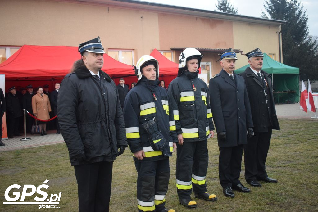 Przekazanie samochodu dla OSP Witowo