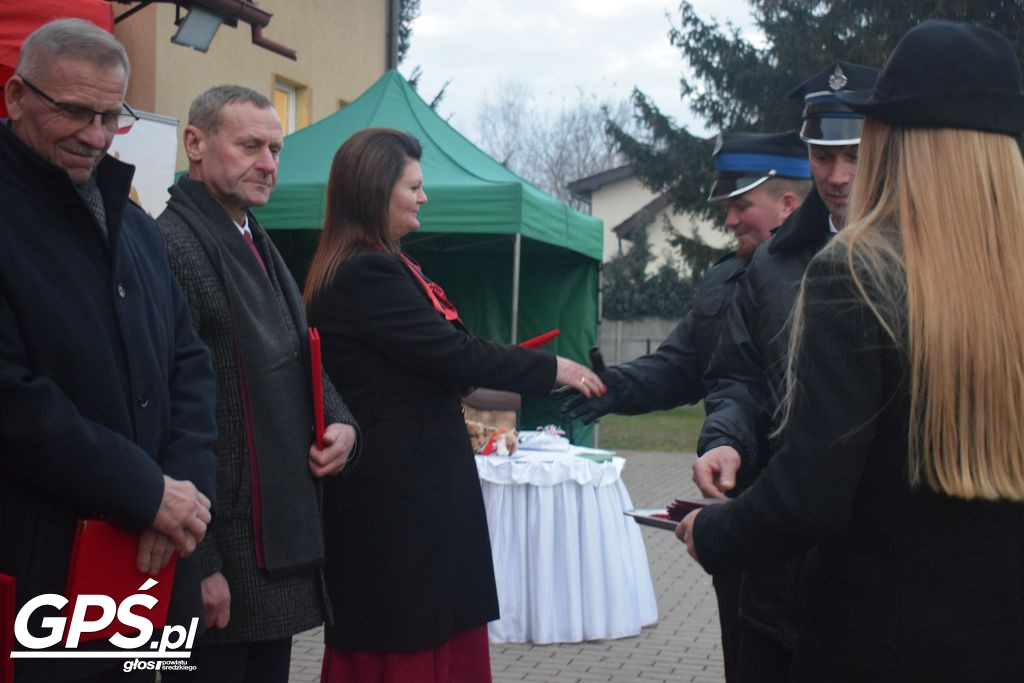Przekazanie samochodu dla OSP Witowo