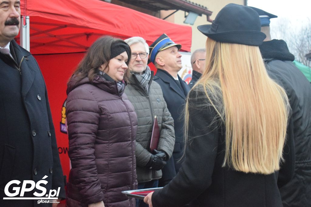 Przekazanie samochodu dla OSP Witowo
