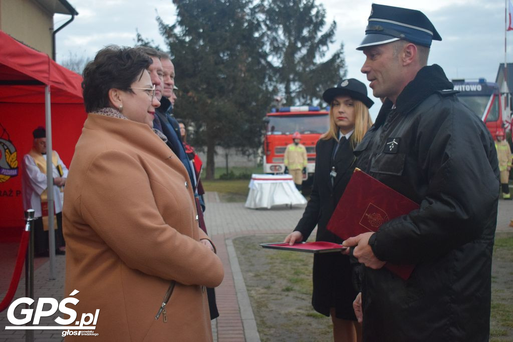 Przekazanie samochodu dla OSP Witowo
