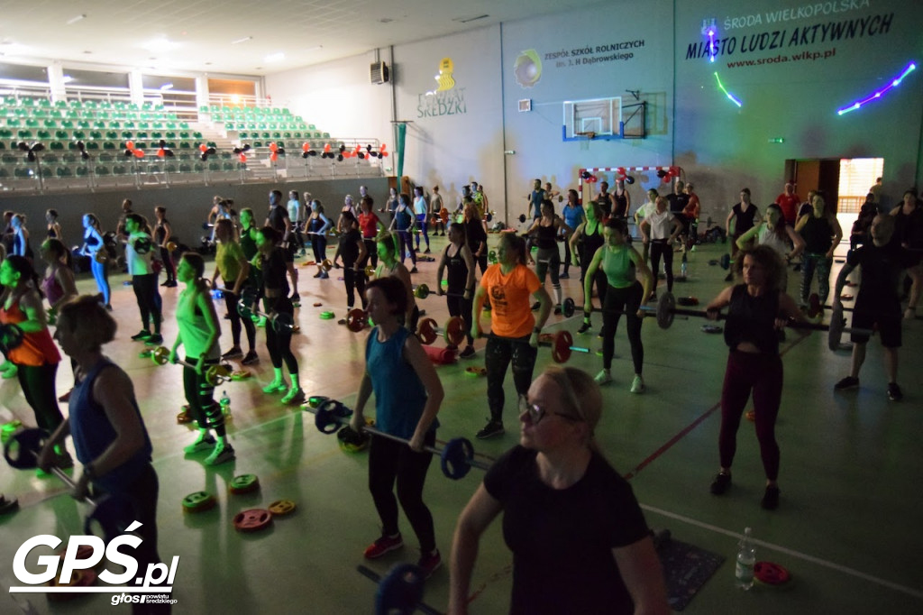 Mikołajkowy Maraton Fitness - Kuźnia - Twoje Centrum Fitness Środa.