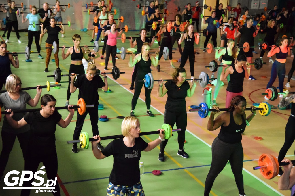 Mikołajkowy Maraton Fitness - Kuźnia - Twoje Centrum Fitness Środa.
