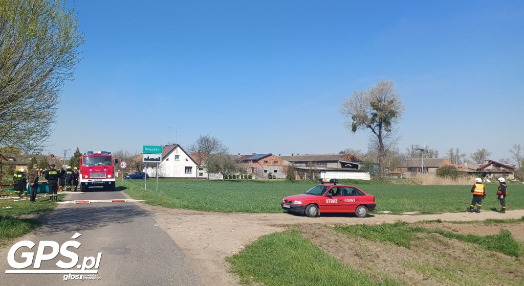 Ćwiczenia strażaków w Rogusku