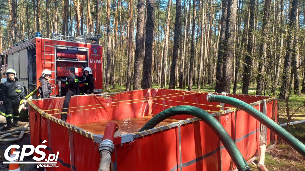 Ćwiczenia strażaków w Rogusku