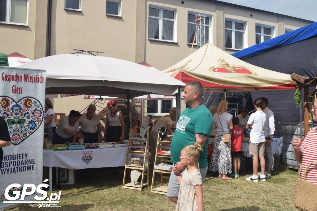 Biała Niedziela w Dominowie