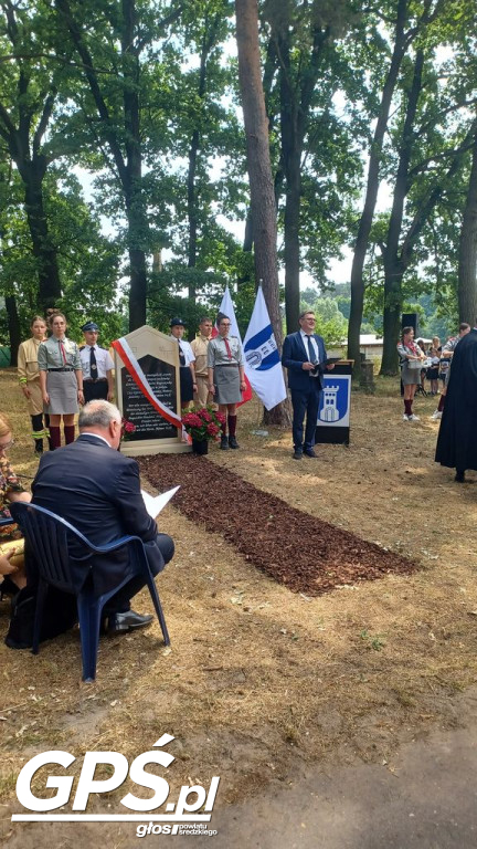 Odsłonięcie tablicy w Boguszynku