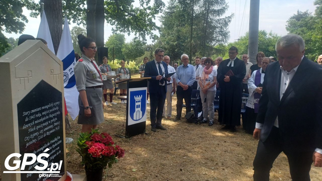 Odsłonięcie tablicy w Boguszynku