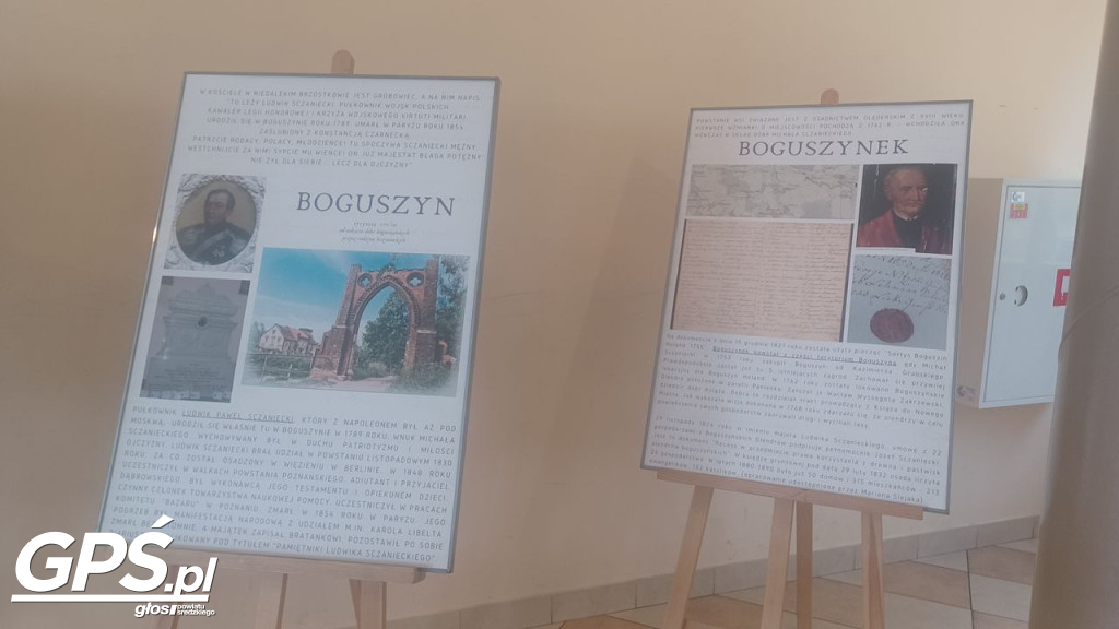 Odsłonięcie tablicy w Boguszynku