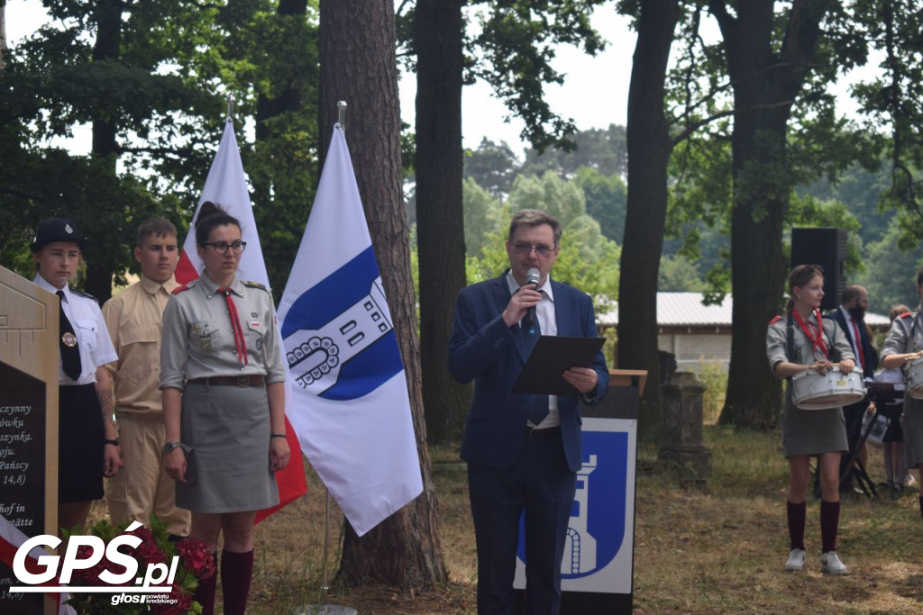 Odsłonięcie tablicy w Boguszynku