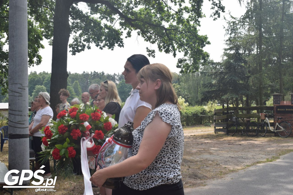 Odsłonięcie tablicy w Boguszynku