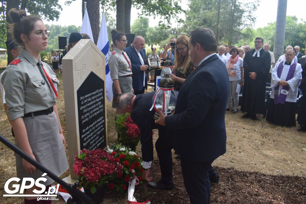 Odsłonięcie tablicy w Boguszynku