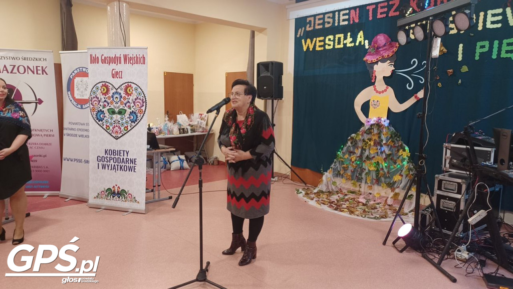 Jesień też kobieta - może być wesoła, rozśpiewana i piękna