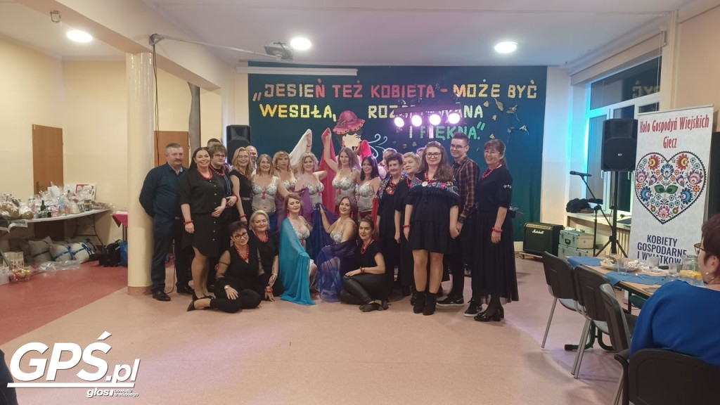 Jesień też kobieta - może być wesoła, rozśpiewana i piękna
