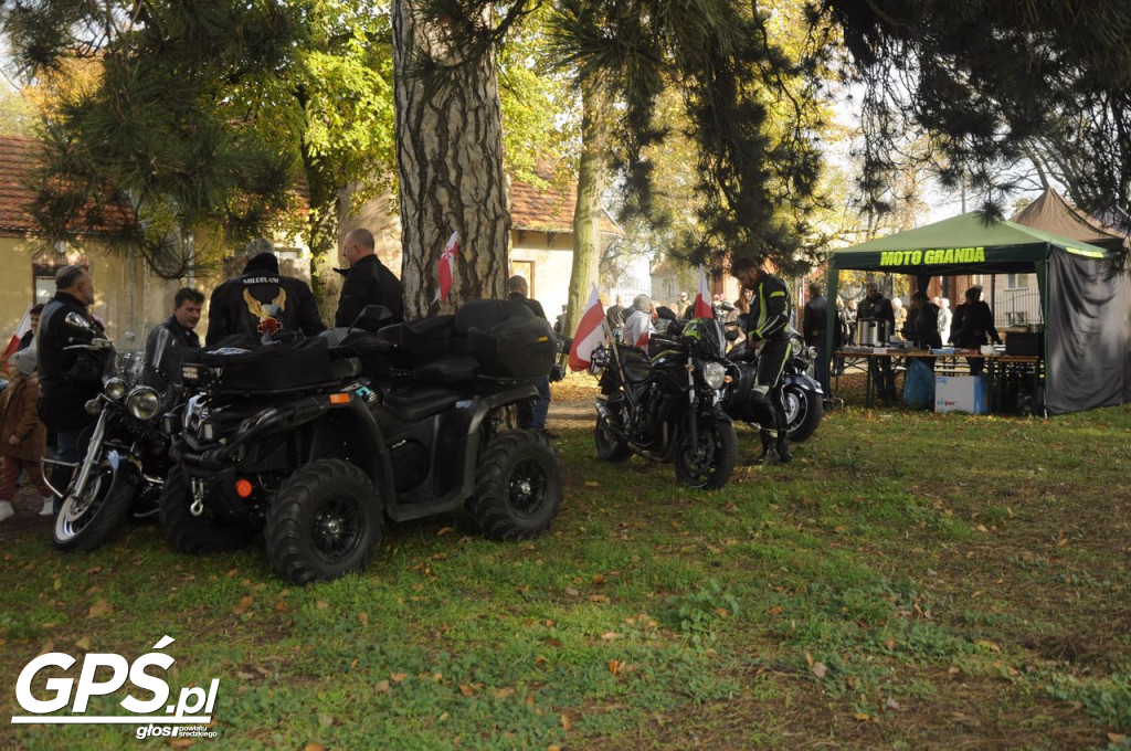 Motocykle w Miłosławiu. Parada 11 listopada