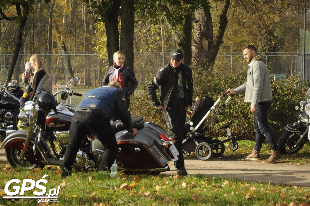 Motocykle w Miłosławiu. Parada 11 listopada