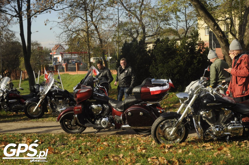 Motocykle w Miłosławiu. Parada 11 listopada