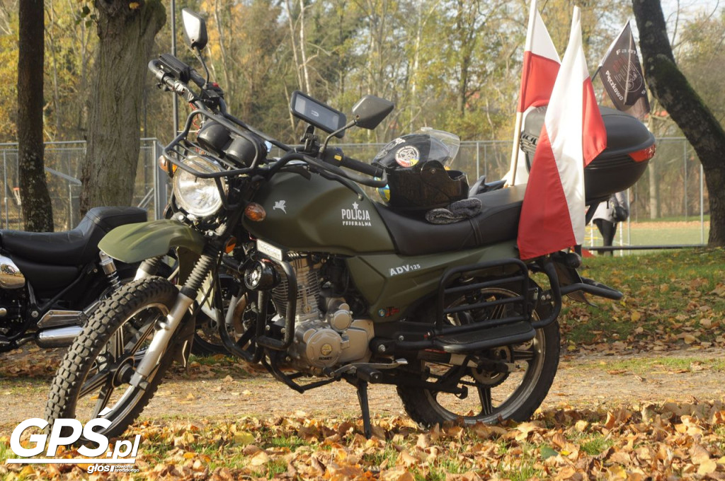 Motocykle w Miłosławiu. Parada 11 listopada