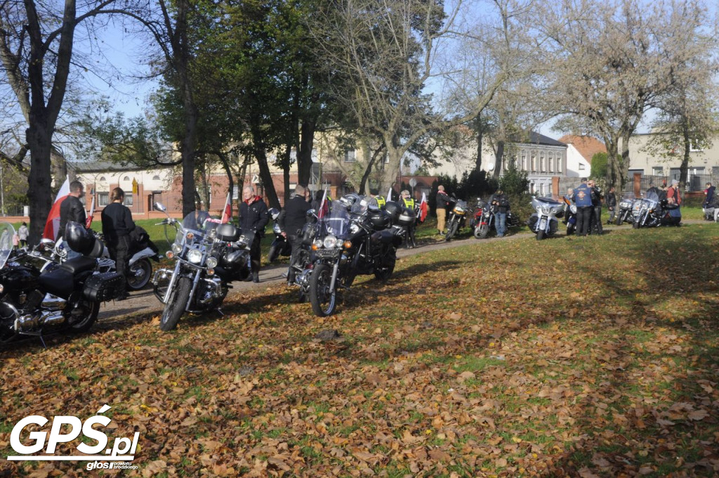 Motocykle w Miłosławiu. Parada 11 listopada
