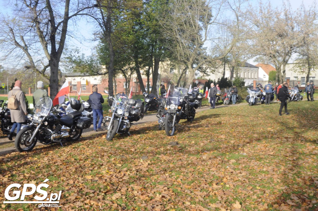 Motocykle w Miłosławiu. Parada 11 listopada
