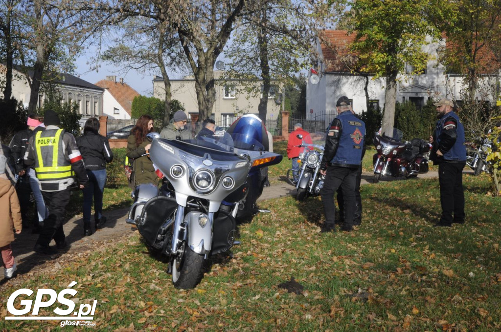 Motocykle w Miłosławiu. Parada 11 listopada