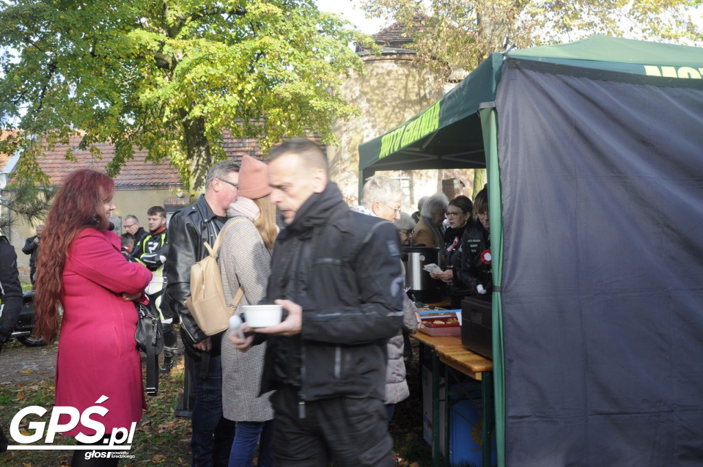 Motocykle w Miłosławiu. Parada 11 listopada