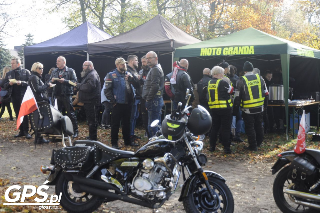 Motocykle w Miłosławiu. Parada 11 listopada