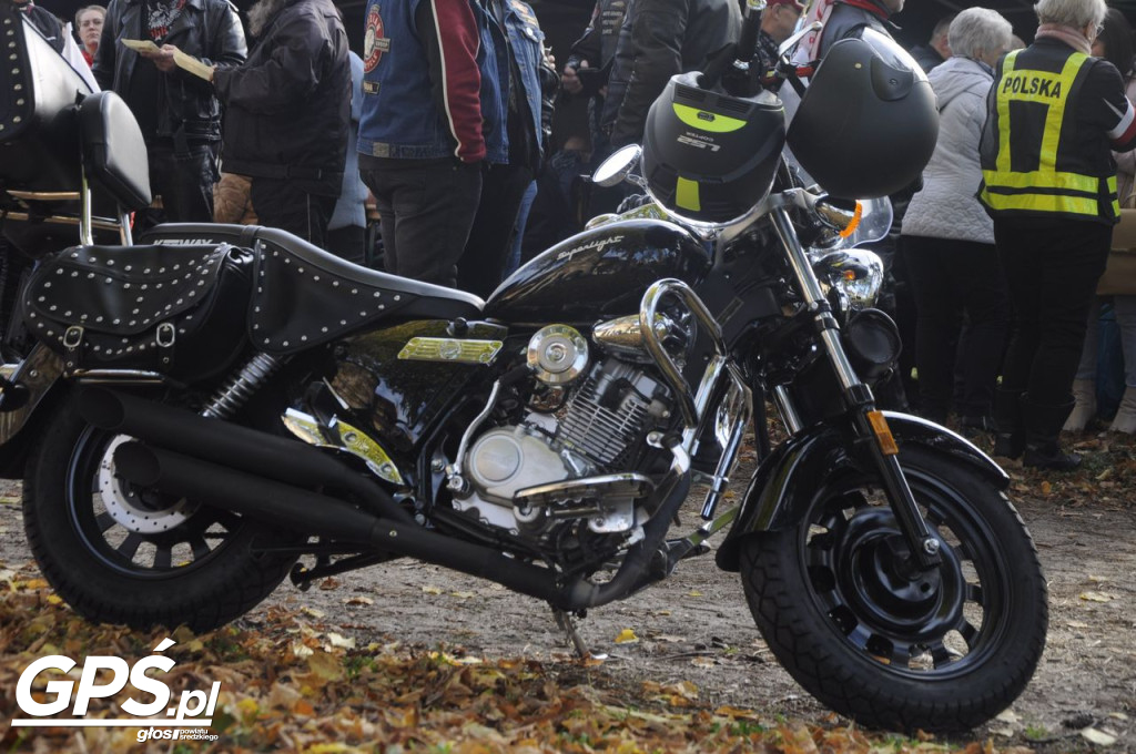Motocykle w Miłosławiu. Parada 11 listopada
