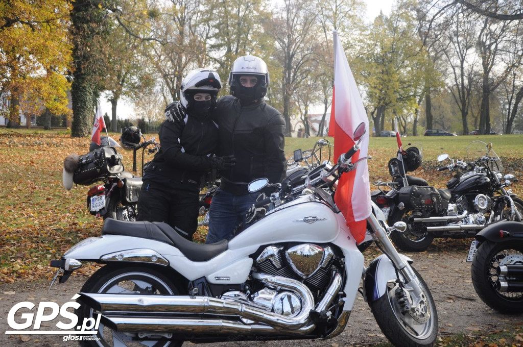 Motocykle w Miłosławiu. Parada 11 listopada