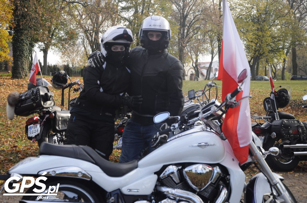 Motocykle w Miłosławiu. Parada 11 listopada