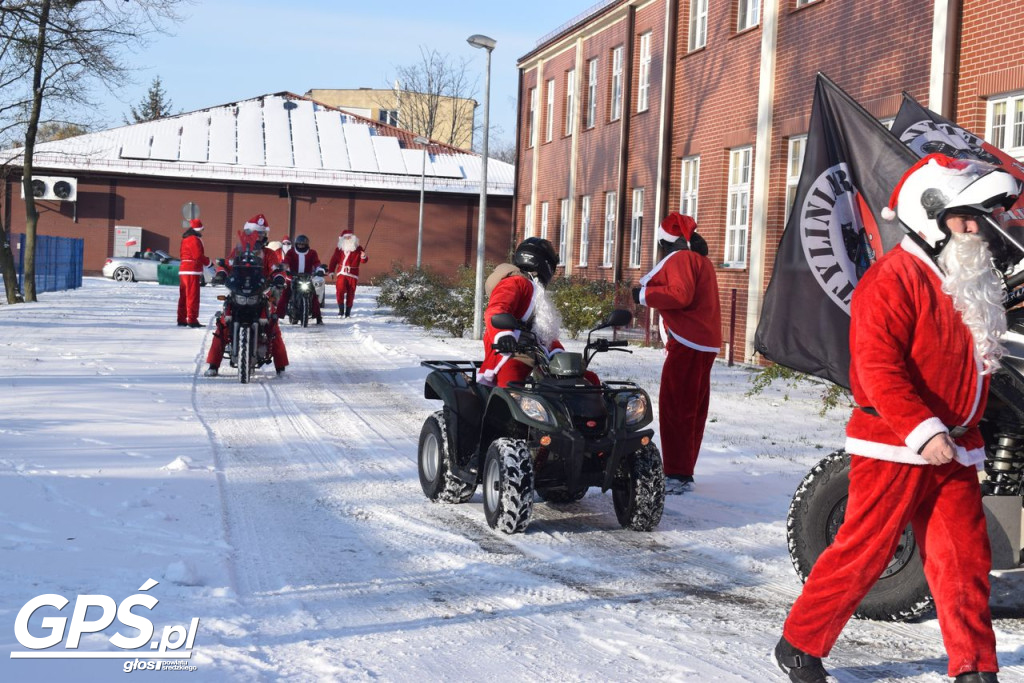 Moto Mikołaje przejechały ulicami Środy