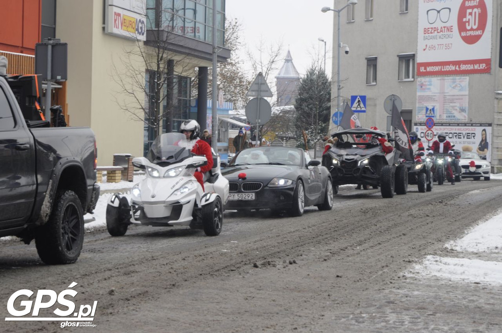 Moto Mikołaje przejechały ulicami Środy