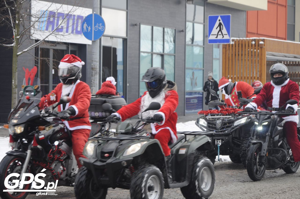 Moto Mikołaje przejechały ulicami Środy