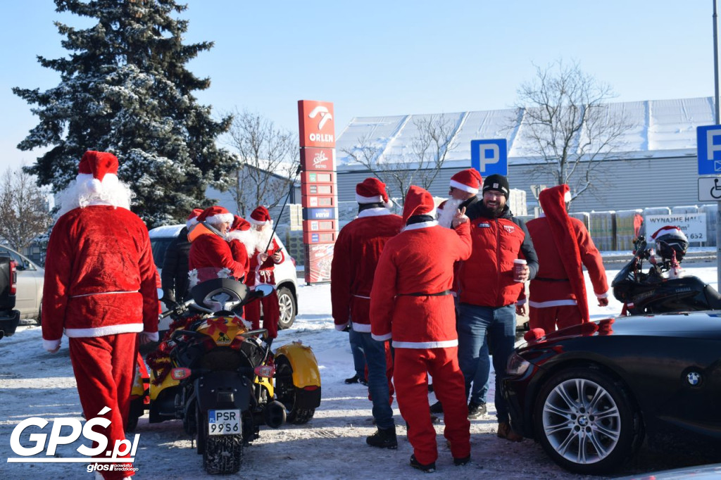 Moto Mikołaje przejechały ulicami Środy