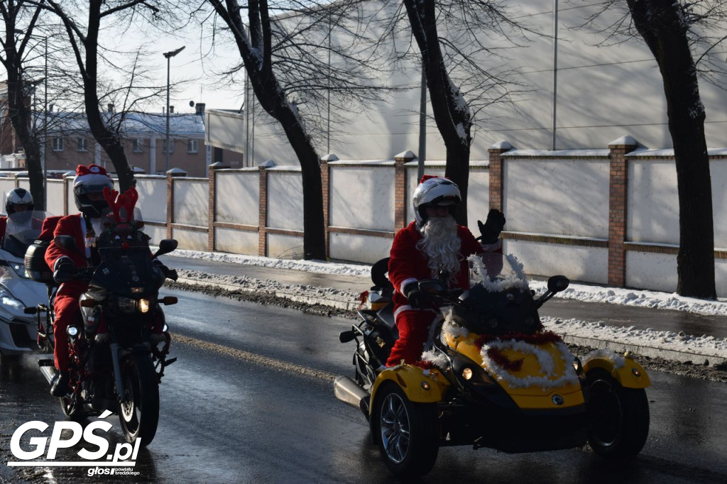 Moto Mikołaje przejechały ulicami Środy