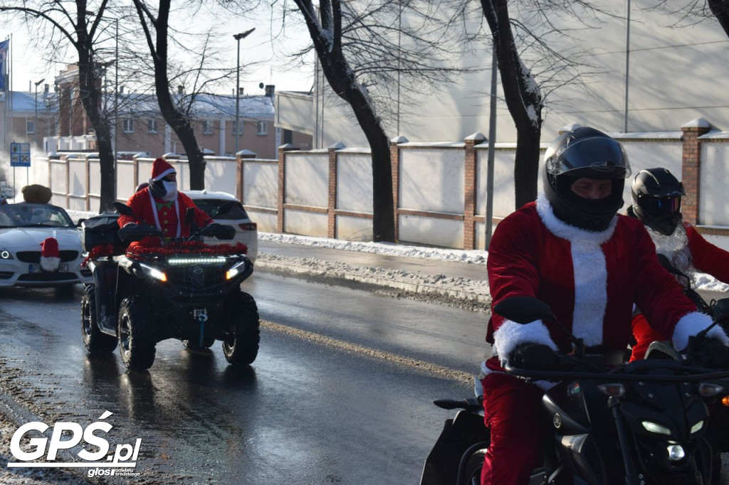 Moto Mikołaje przejechały ulicami Środy