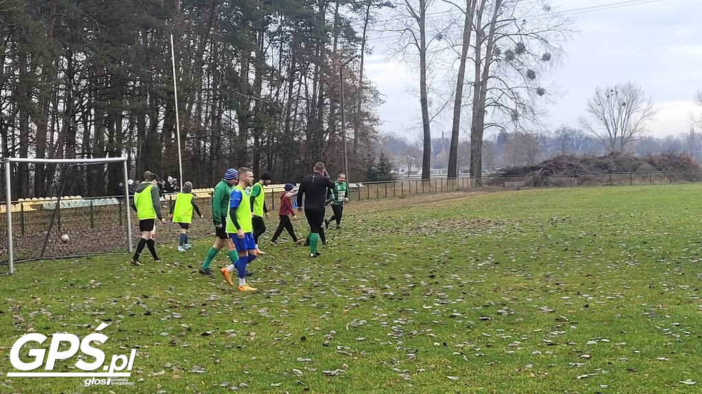 Mecz Kawalerowie-Żonaci i Rowerowy Nowy Rok
