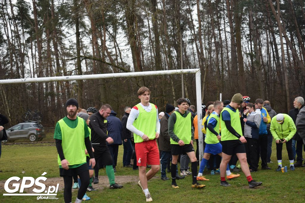 Mecz Kawalerowie-Żonaci i Rowerowy Nowy Rok
