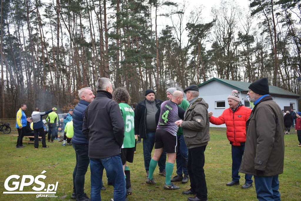 Mecz Kawalerowie-Żonaci i Rowerowy Nowy Rok