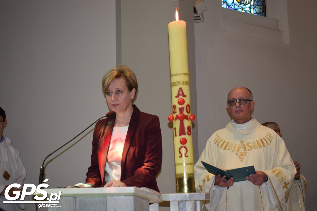Odsłonięcie ławeczki księdza Wojciecha Raczkowskiego
