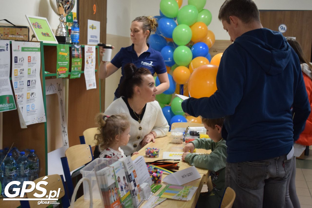 Festyn Naukowy w Szkole Podstawowej numer 3 w Środzie