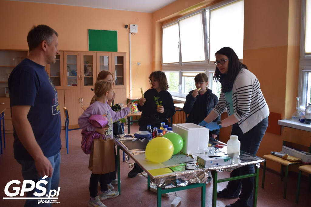 Festyn Naukowy w Szkole Podstawowej numer 3 w Środzie