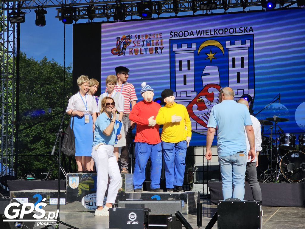 X Rajd Pojazdów Zabytkowych po drogach powiatu średzkiego