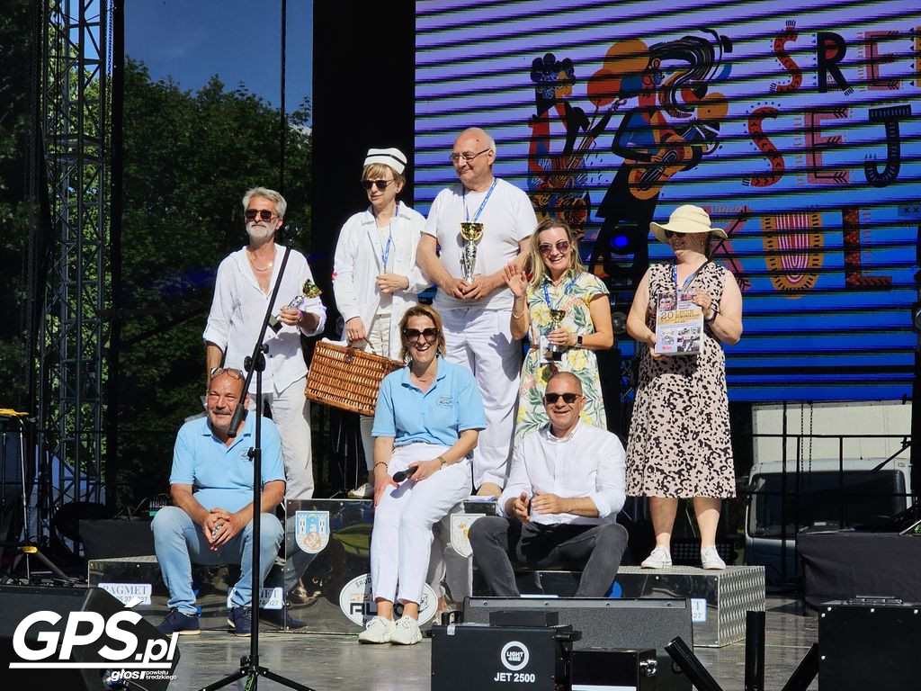 X Rajd Pojazdów Zabytkowych po drogach powiatu średzkiego