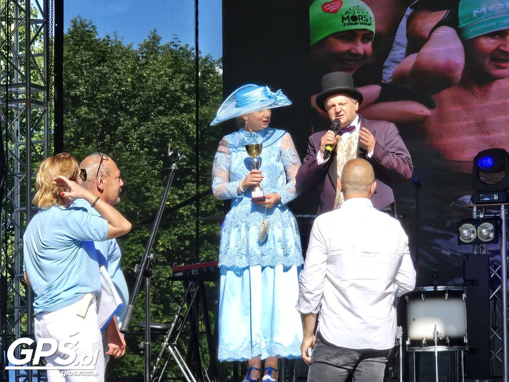 X Rajd Pojazdów Zabytkowych po drogach powiatu średzkiego