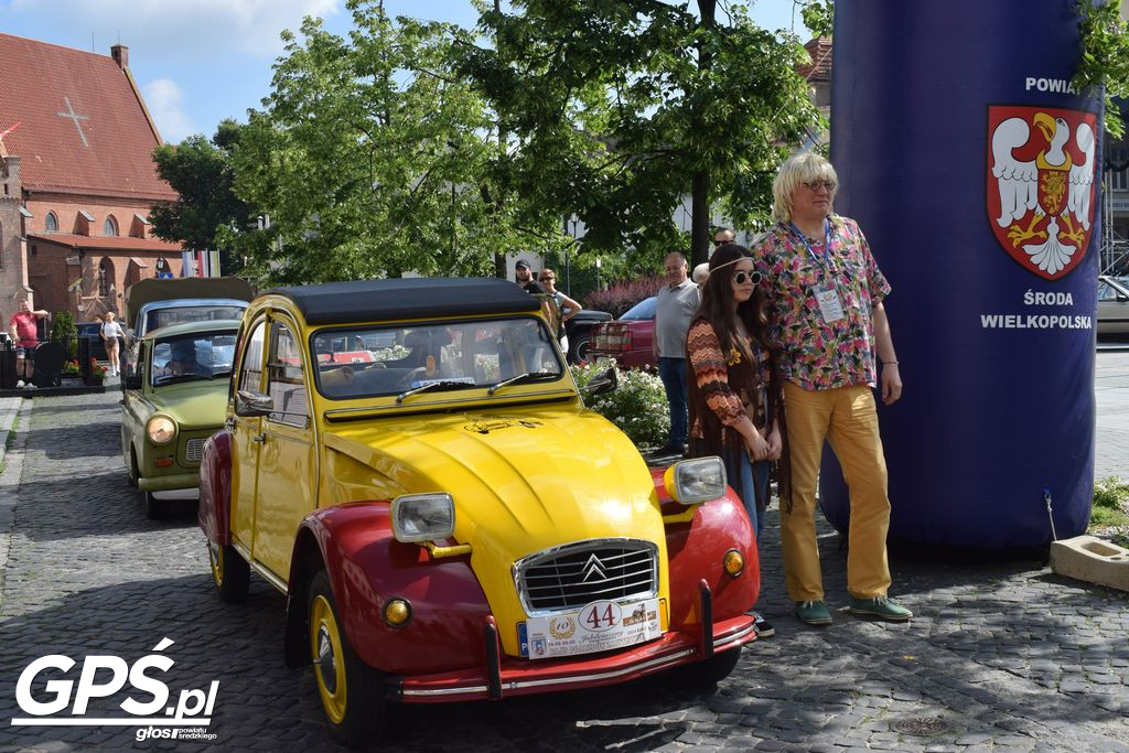X Rajd Pojazdów Zabytkowych po drogach powiatu średzkiego