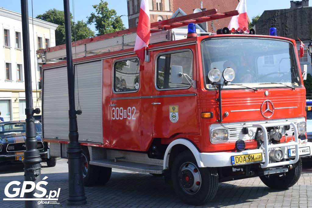 X Rajd Pojazdów Zabytkowych po drogach powiatu średzkiego