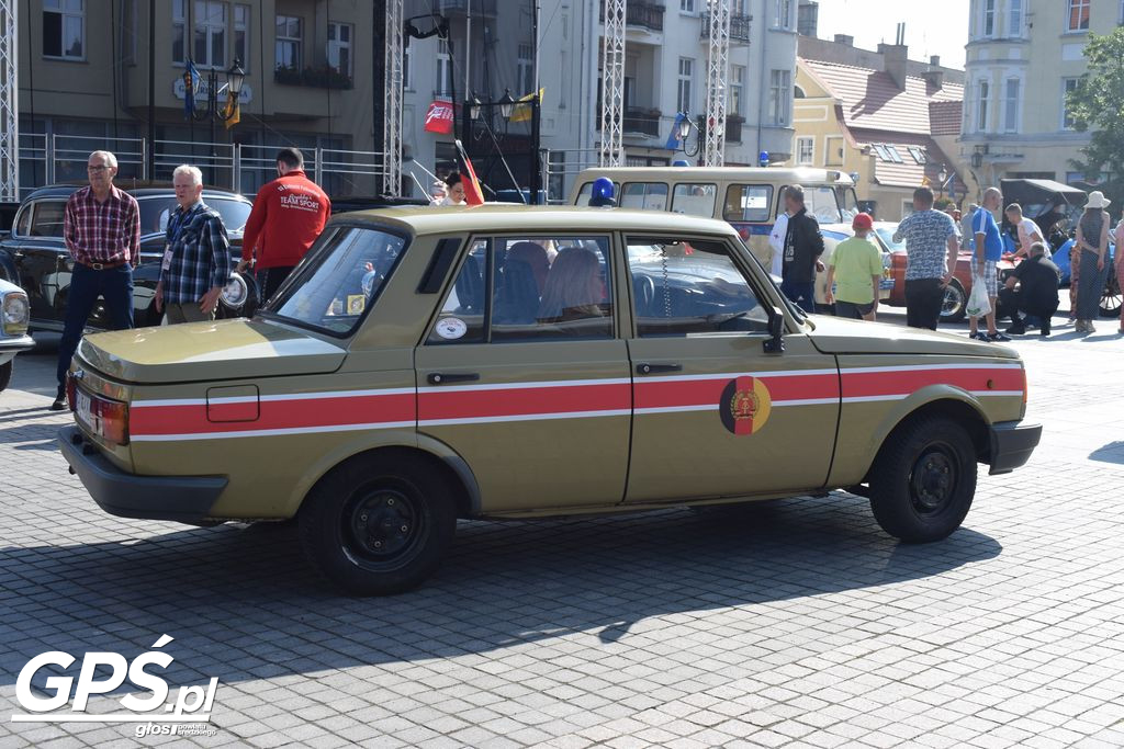 X Rajd Pojazdów Zabytkowych po drogach powiatu średzkiego