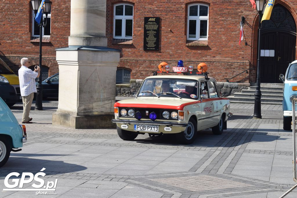 X Rajd Pojazdów Zabytkowych po drogach powiatu średzkiego