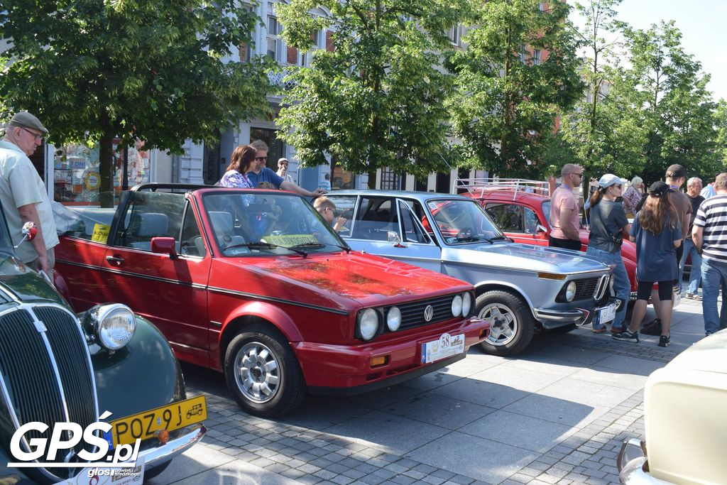 X Rajd Pojazdów Zabytkowych po drogach powiatu średzkiego
