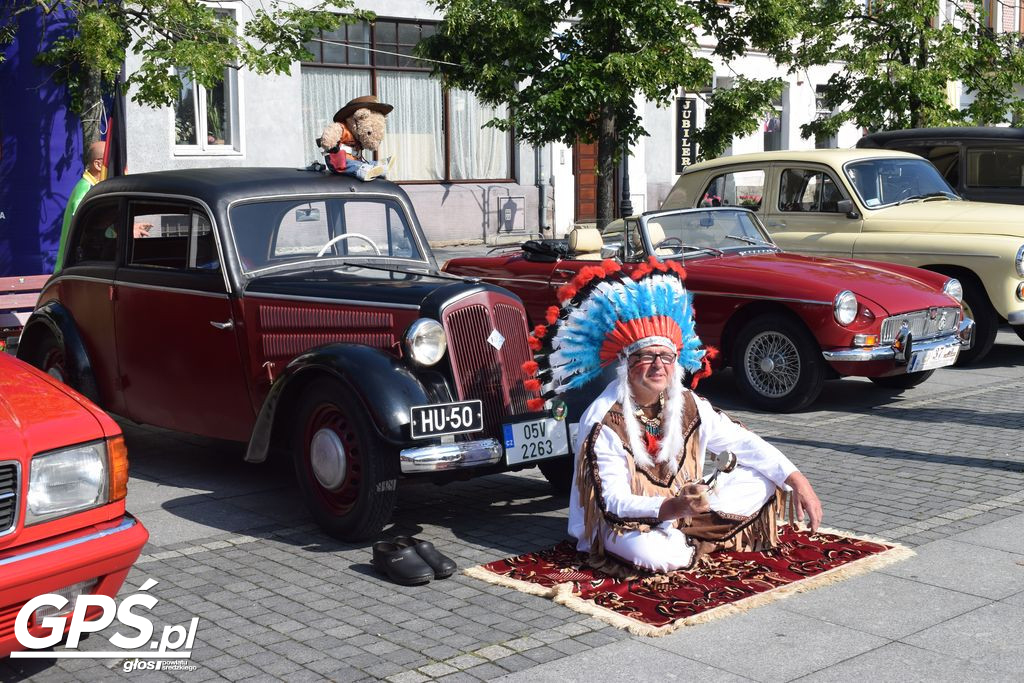X Rajd Pojazdów Zabytkowych po drogach powiatu średzkiego